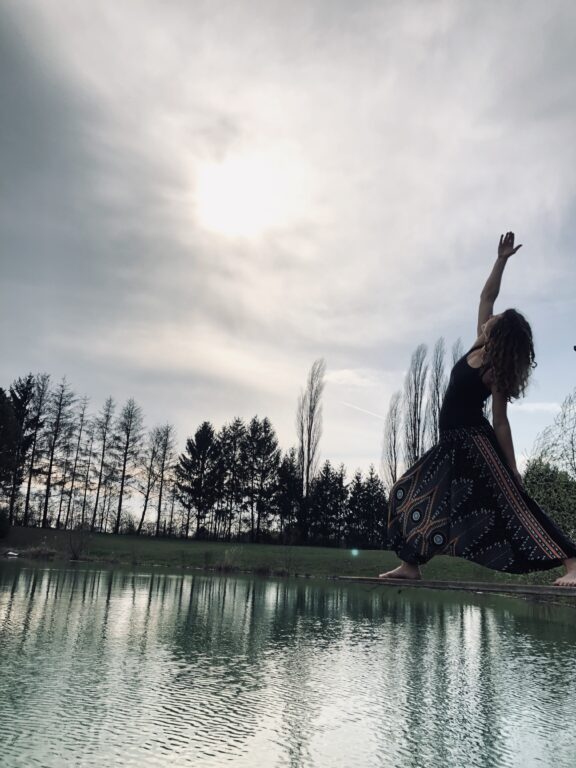 SUMMER SUNSHINE YOGA